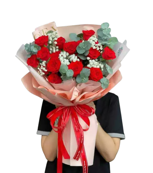 Bó Hoa Hồng Đỏ Phối Lá Xanh