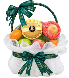 Giỏ Dưa Lưới Táo Và Lê Màu Trắng