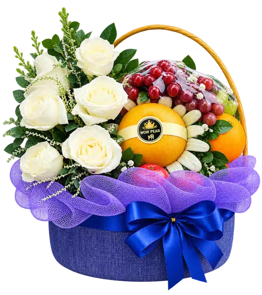 Giỏ Nho Đỏ Phối Hoa Hồng Trắng